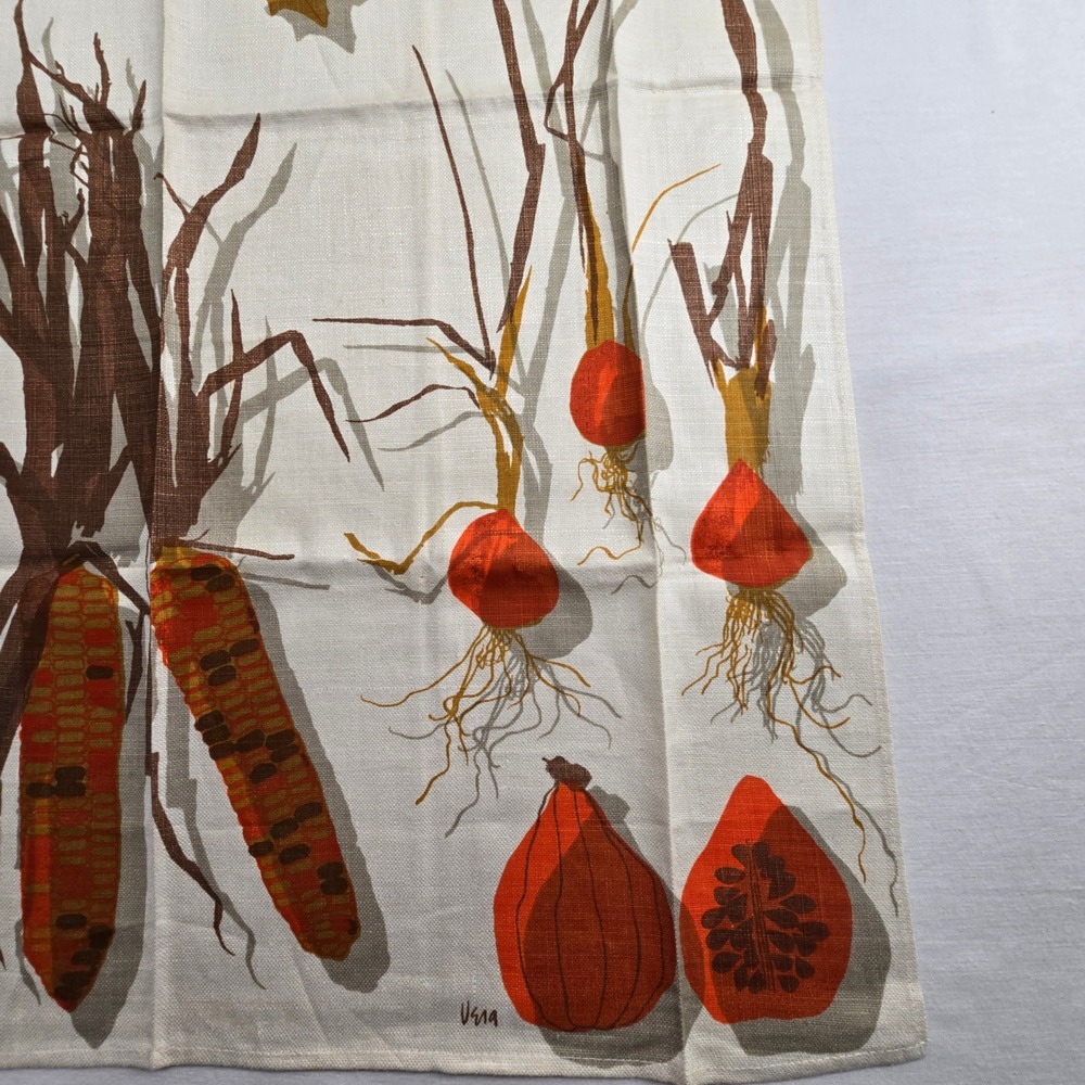 Vintage Vera Neumann Linen Tea Towel Fall Harvest Corn Vegetables MCM Signed NOS